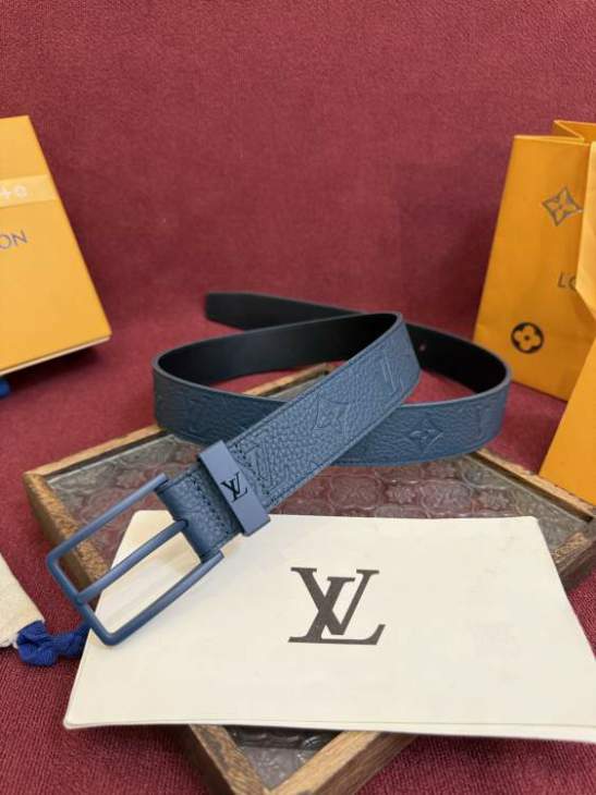 Picture of Louis Vuitton Belts _SKUfw220118813fw